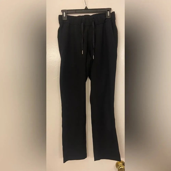 Lululemon On The Fly Pants Woven Black Size 4 - Picture 1 of 4
